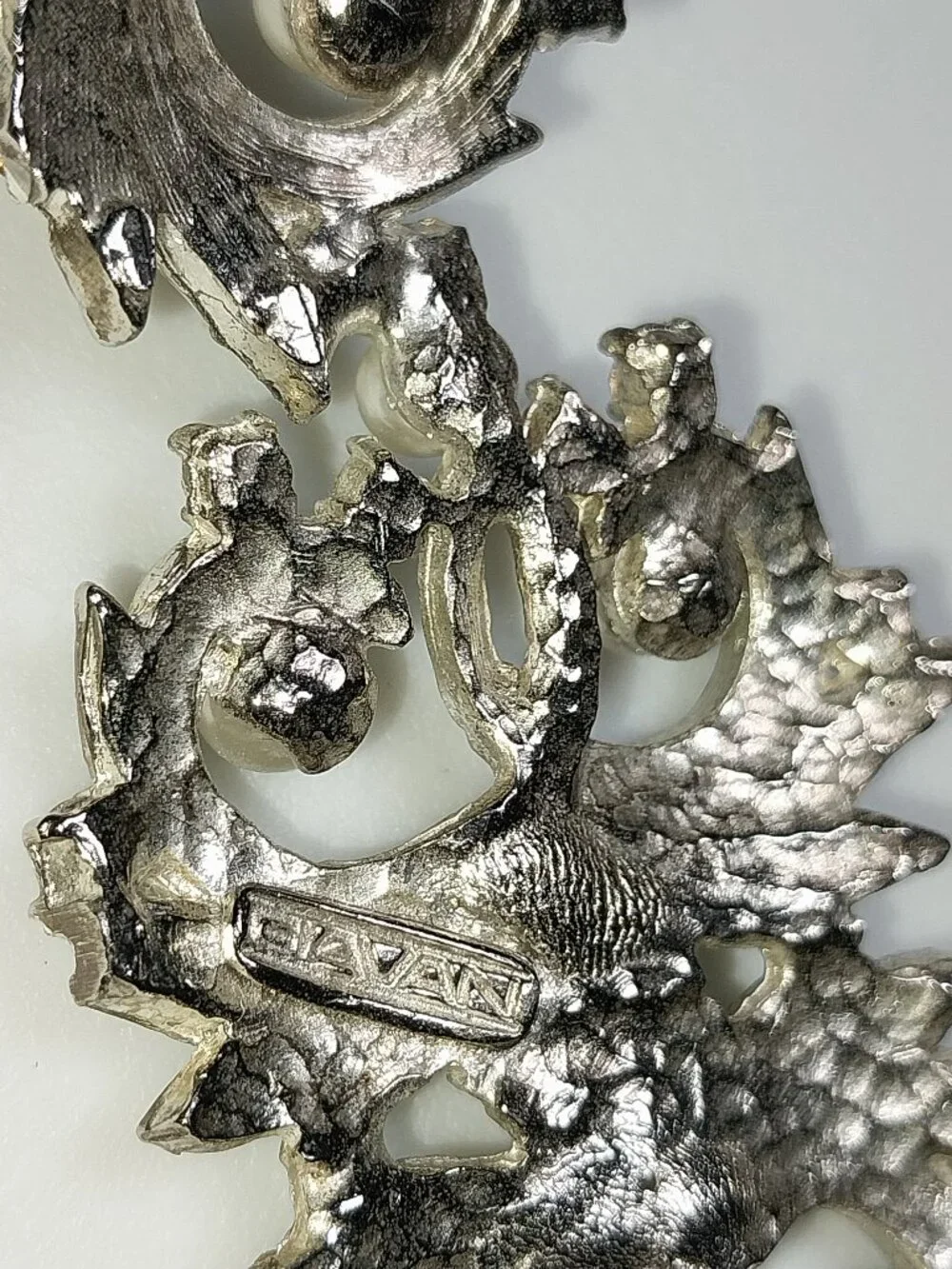 Giavan Hairpiece/comb Silver Rhinestones and Faux Pearl